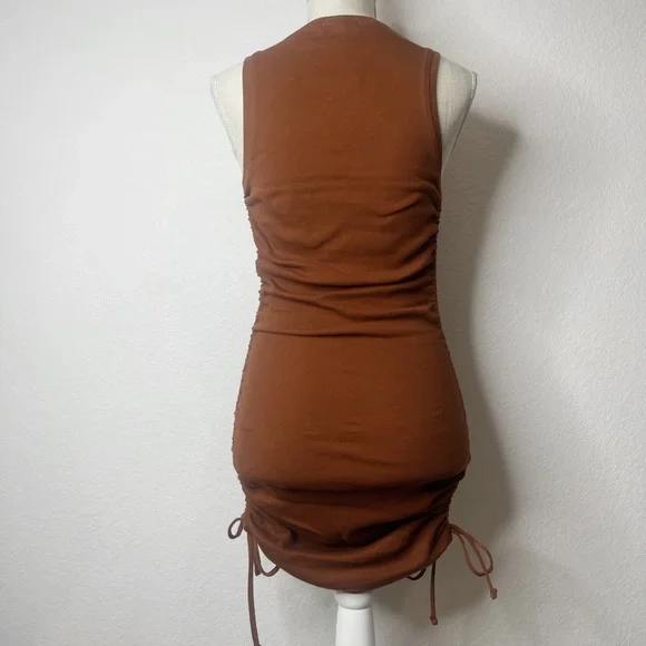 NWT Good American Ruched Dress - Picture 4 of 5